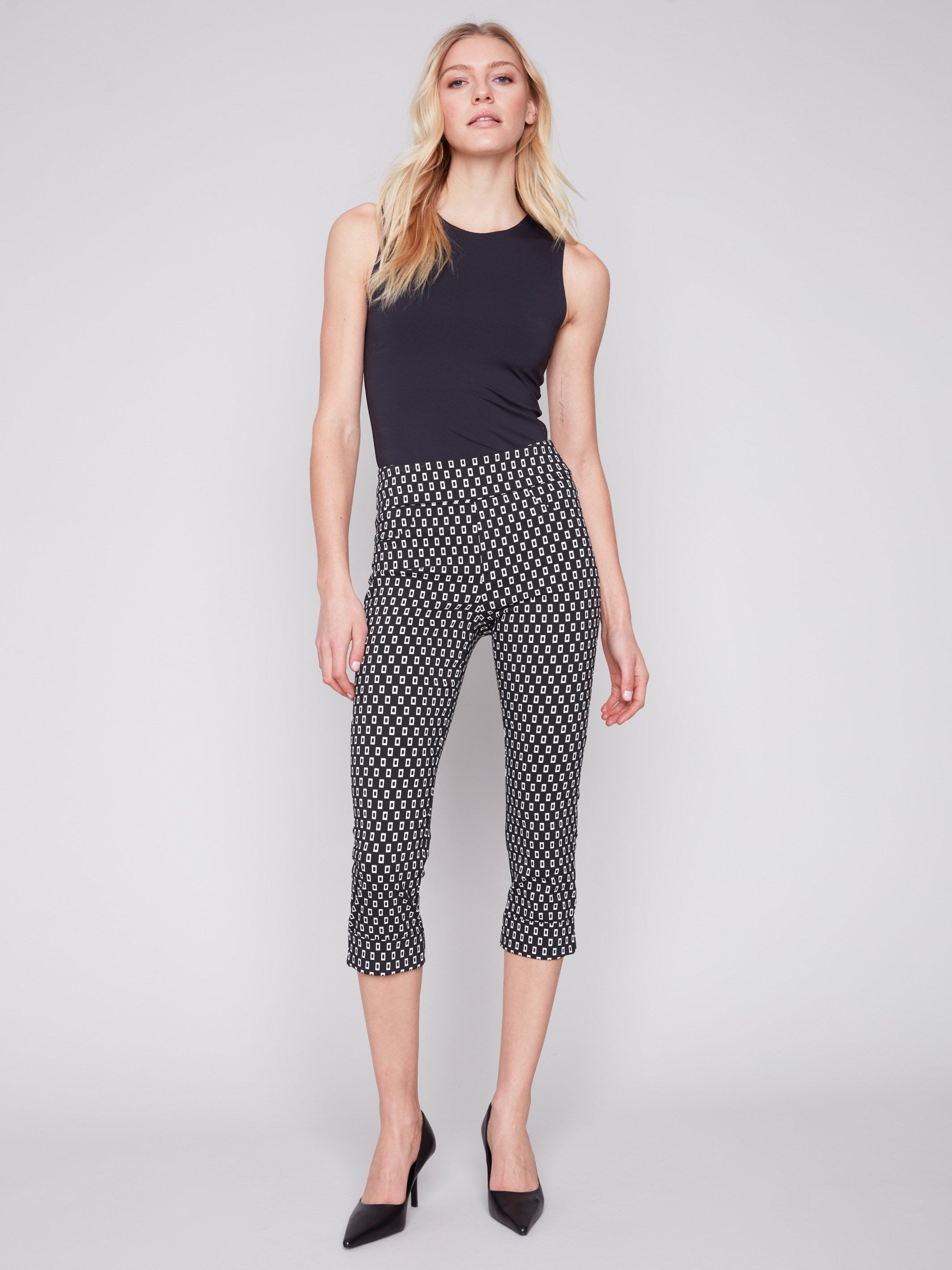 Theory Easy Capri Womens Pants Size 00 White Black Grid Double Crop Skinny  $285
