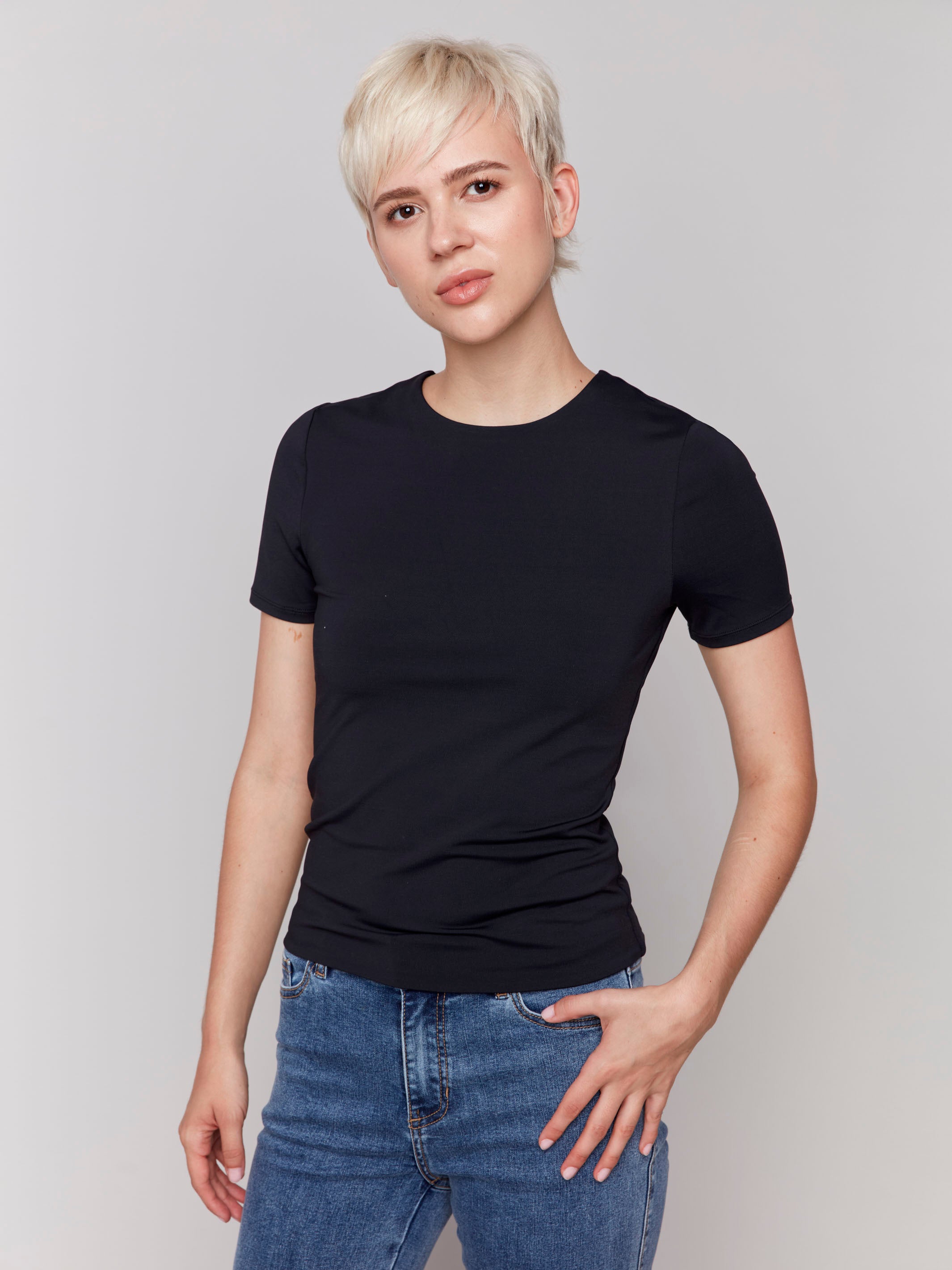 Short-Sleeved Super Stretch Top - Black