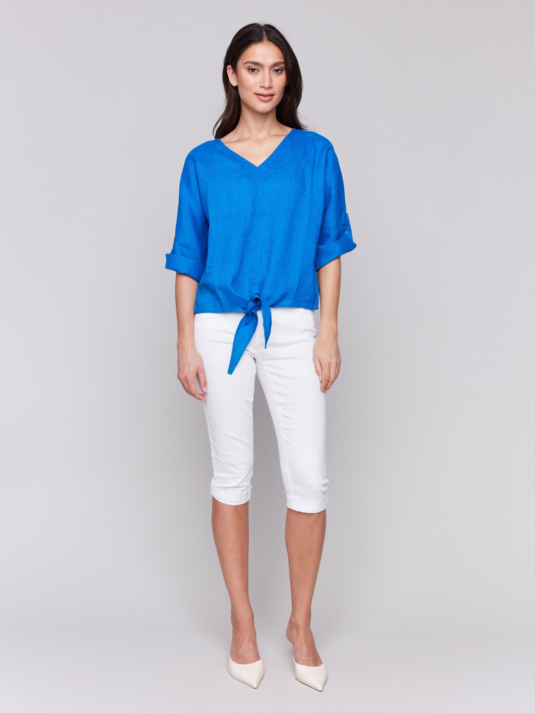 Elegant roll-up 3/4 sleeves on this linen blend top by Charlie B.