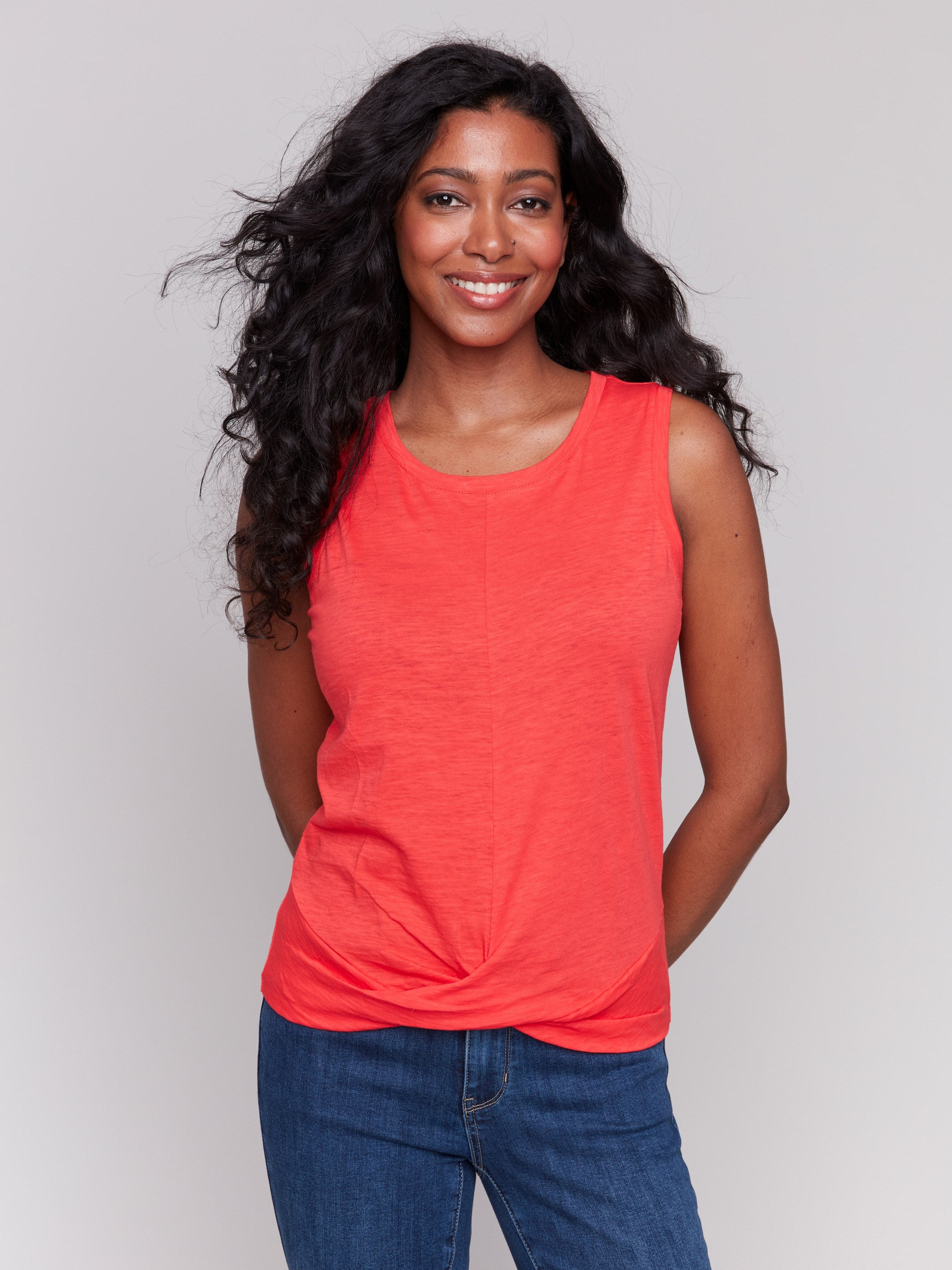 Organic cotton tank top with crew neckline by Charlie B.