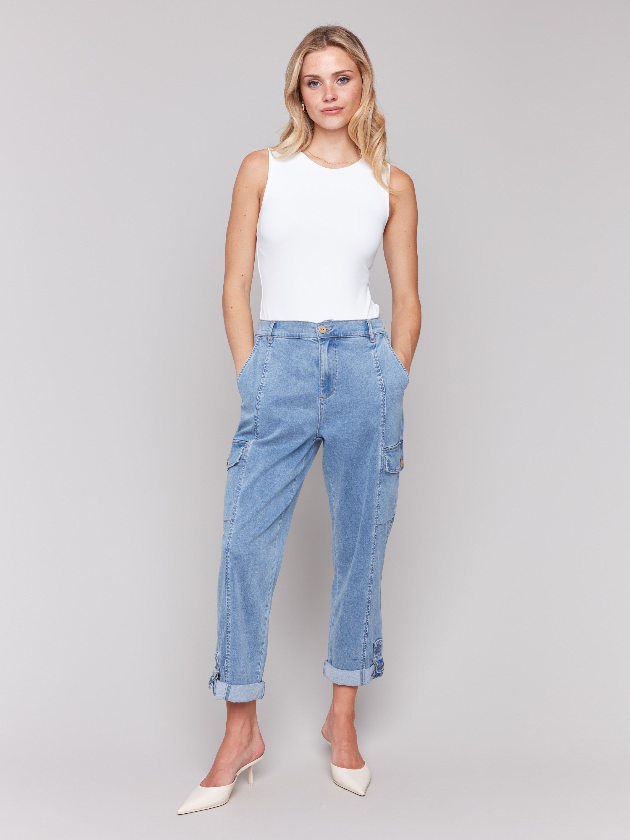 Chambray cargo pants by Charlie B with a relaxed fit and cropped length.