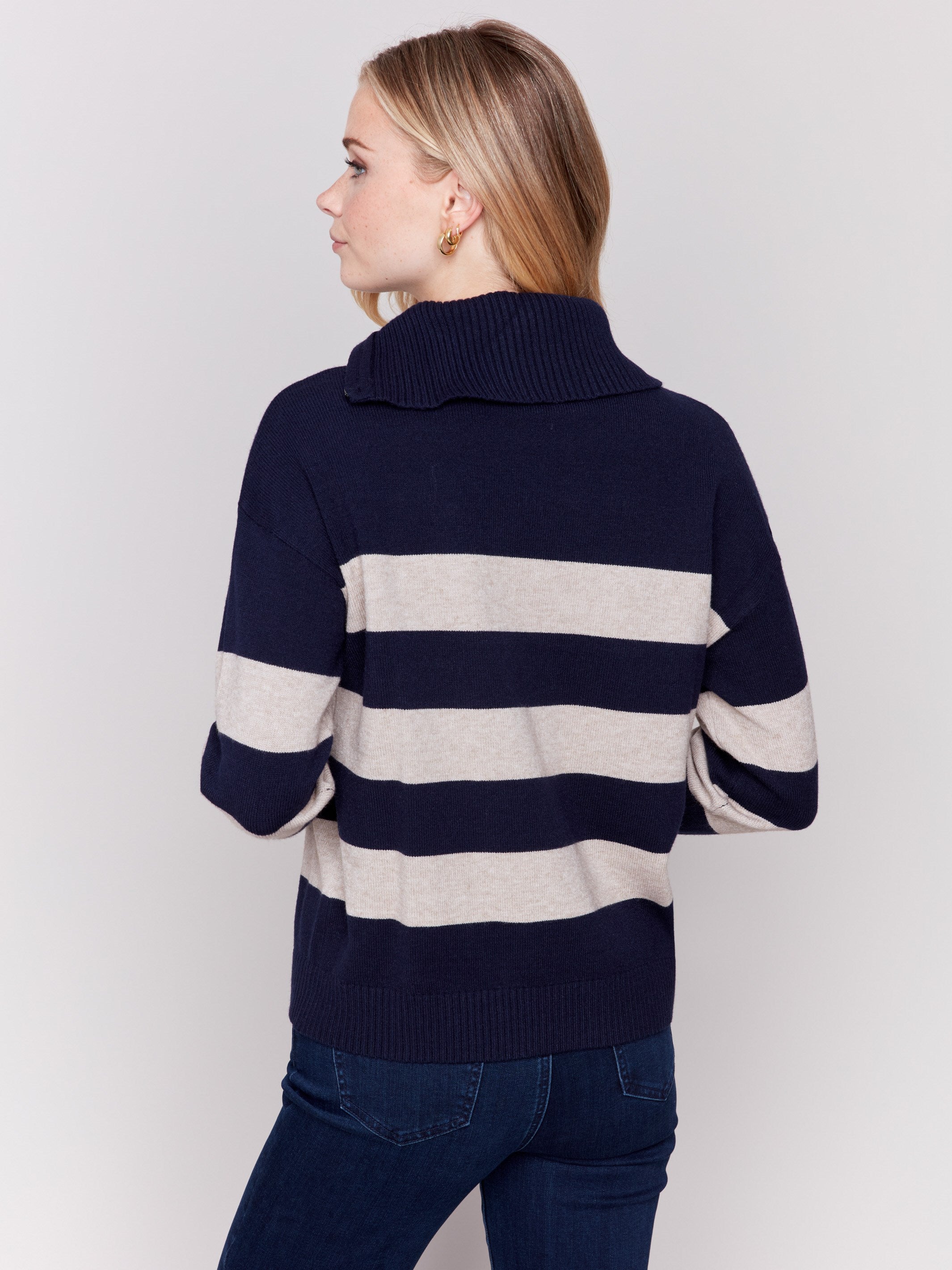 Navy blue and white striped turtleneck hotsell